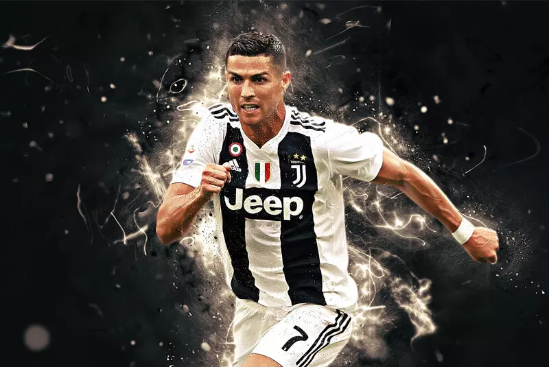 Số áo của Ronaldo tại Juventus mang lại may mắn cho anh 